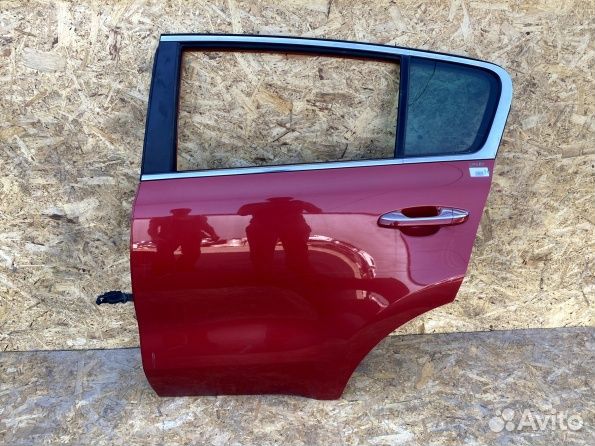 Киа Спортейдж 4 дверь задняя левая