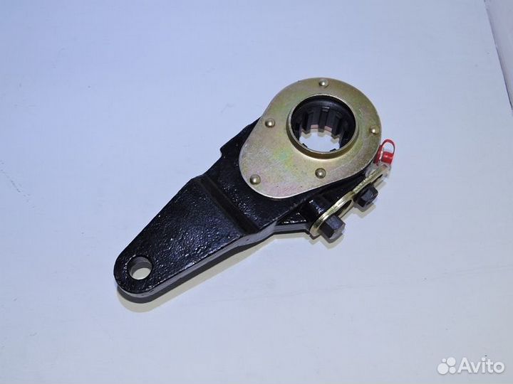 Фонарьверхнийспойлерныйj6 L 3731015-A01