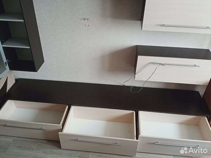 Продам стенку