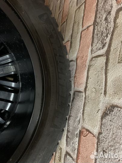 Michelin X-Ice North XIN3 235/45 R18 Y