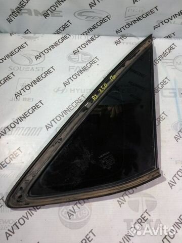Стекло кузовное глухое правое Lexus Rx350 (Xu30)