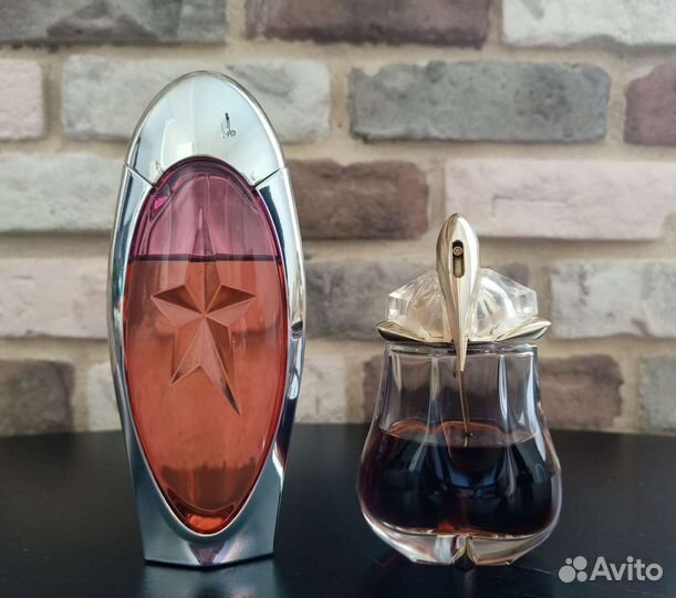 Делюсь из личной коллекции, остатки во флаконах