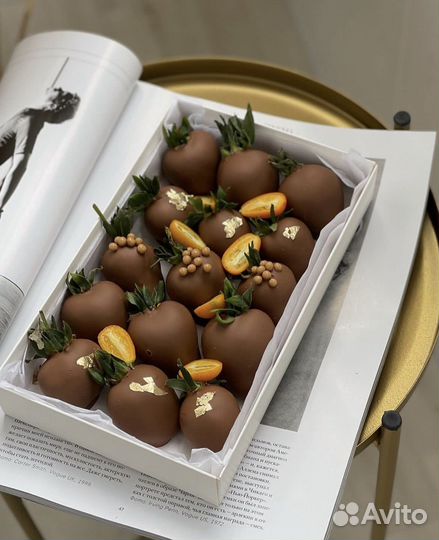 Клубника в шоколаде, шоколадное сердце -пиньята