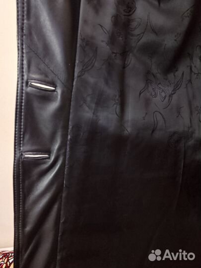 Кожаный плащ