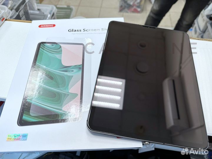 Премиум стекло на iPad