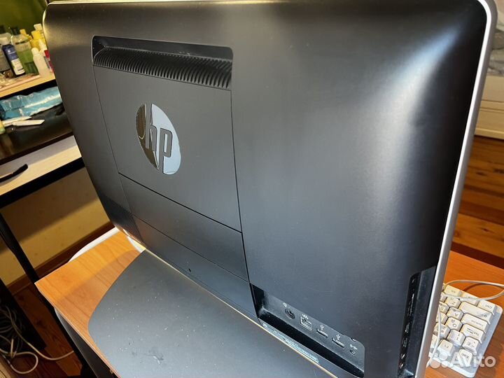 Моноблок HP TouchSmart 520 PC