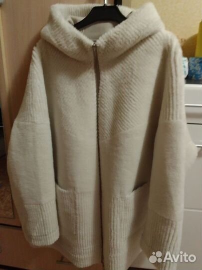 Дублёнка женская двусторонняя.размер 58-60