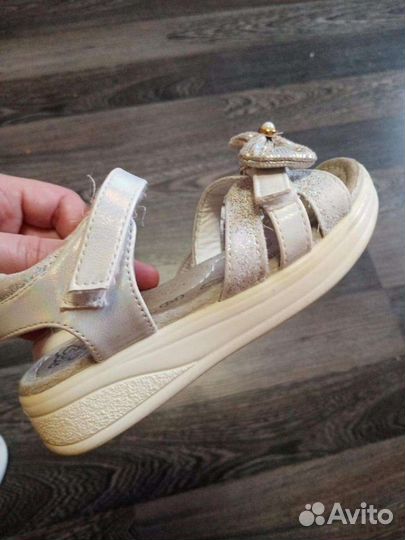 Босоножки р 25