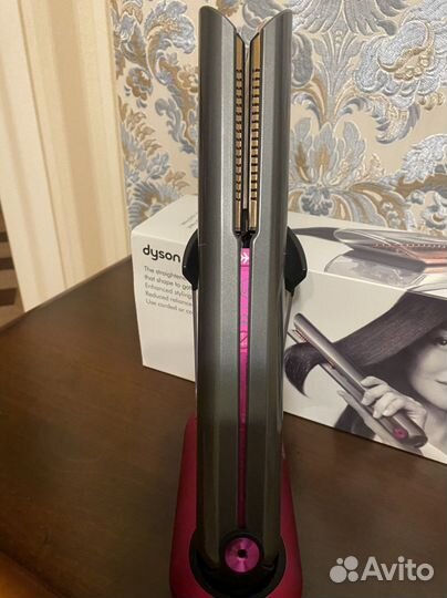 Выпрямитель для волос Dyson