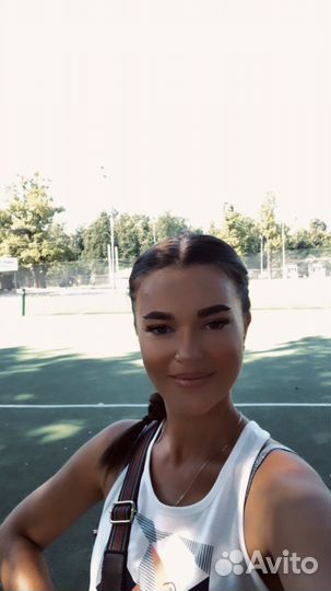 Тренер по большому теннису