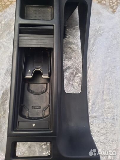 Подлокотник BMW 3 E46