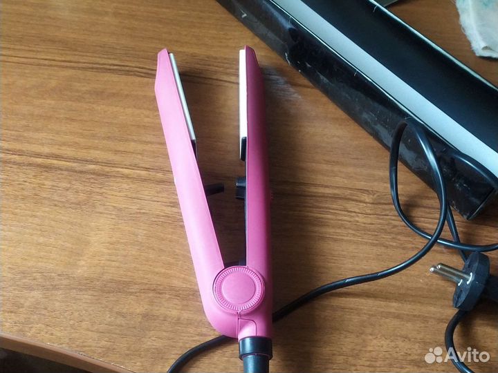 Выпрямитель для волос