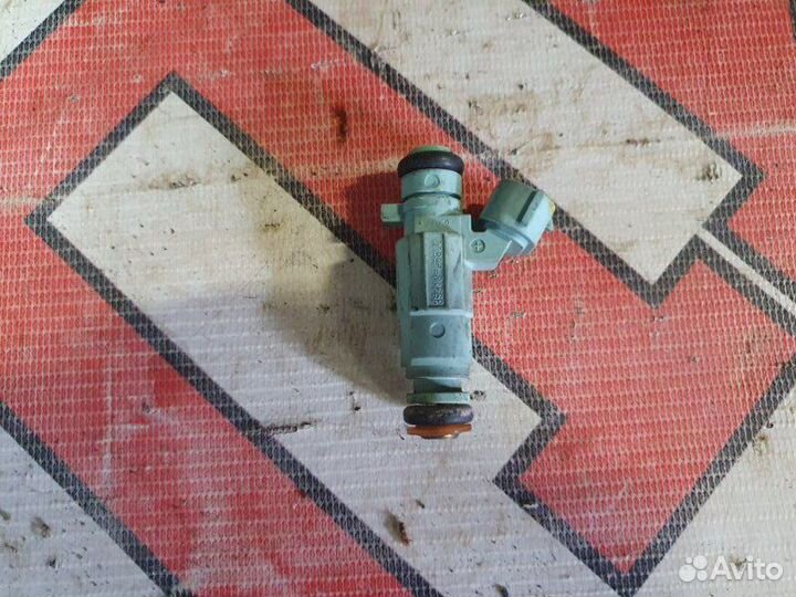 Форсунка Hyundai I30 хэтчбек S6 R68Z 2012-2017