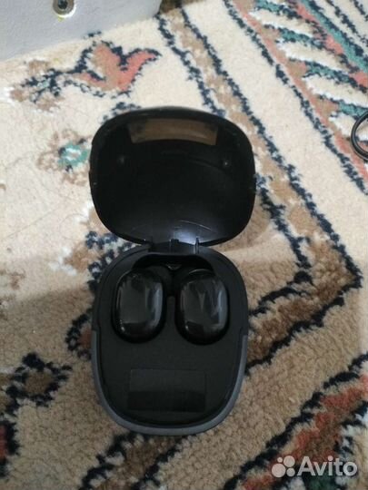 Беспроводные наушники