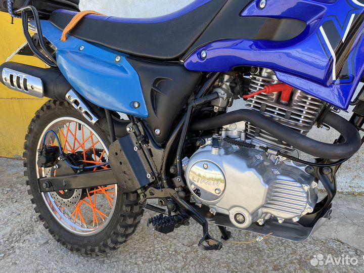 Мотоцикл Lifan LF200GY-5 (капсула времени)