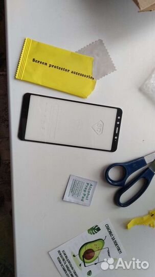 Стекло на Redmi 6 Pro