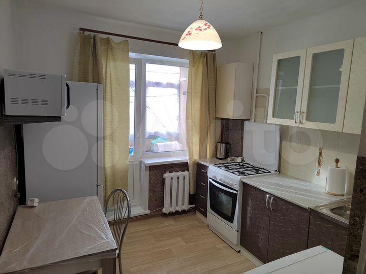 2-к. квартира, 53 м², 2/5 эт.