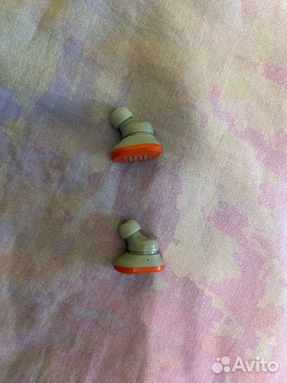 Беспроводные наушники jbl б/у