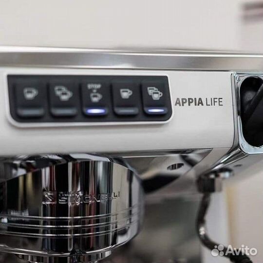 Кофемашина Nuova Simonelli Appia Life 2Gr V красна