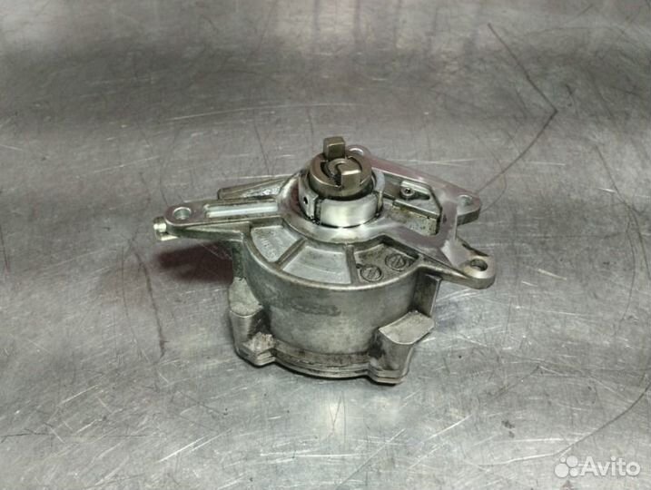 Насос вакуумный Mercedes Ml W164 OM642 3.0 CDI