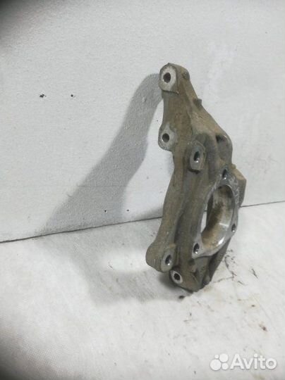 Кулак поворотный левый Chevrolet Cruze 2009-2016