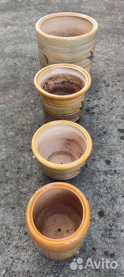 Керамические горшки большие