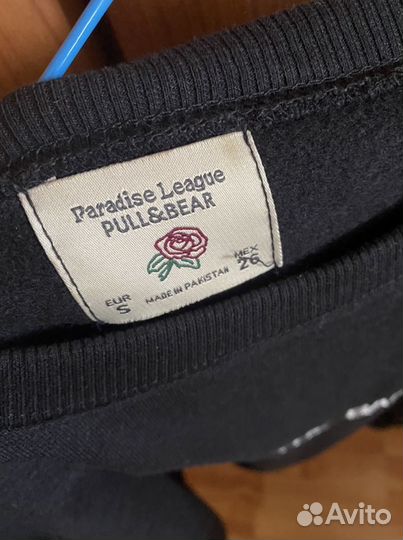 Новый свитшот черный Pull&Bear