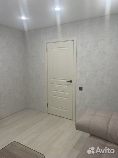 Дверь пвх 700х2000мм