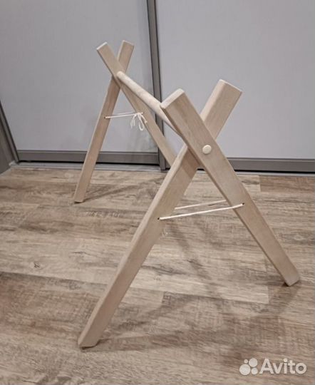 Стойка Монтесори