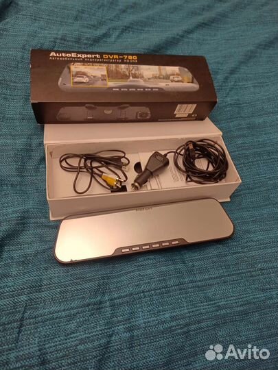 Зеркало-видеорегистратор autoExpert dvr780