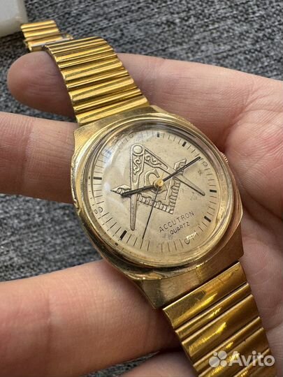 Часы bulova 