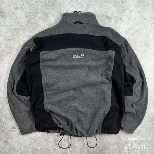 Фисовая кофта Jack Wolfskin оригинал