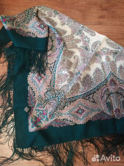 Павловопосадский платок,палантин,парео