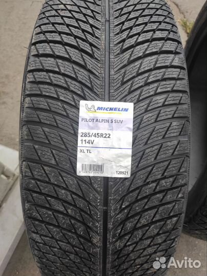 Michelin Pilot Alpin 5 285/45 R22 114V