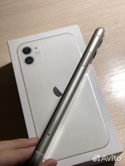 iPhone 11, 128 ГБ