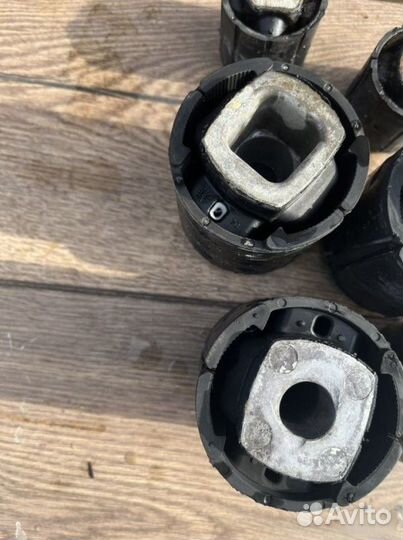 Сайлентблоки задние Bmw 5 E60