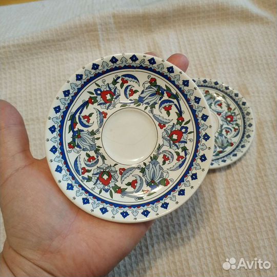 Блюдца от турецких кофейных пар