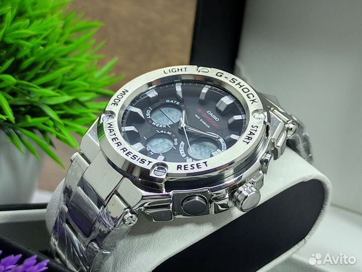 Наручные часы Casio G-Shock GST