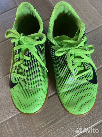 Кроссовки бампы