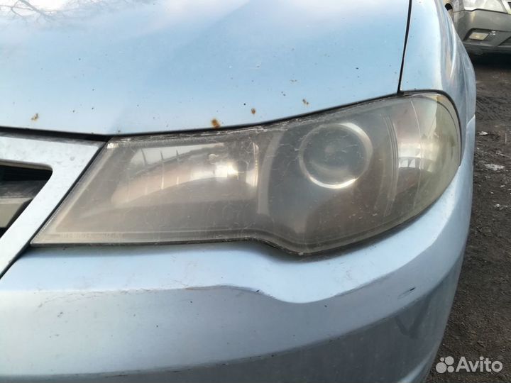 Фары передние Daewoo Nexia 2011 год