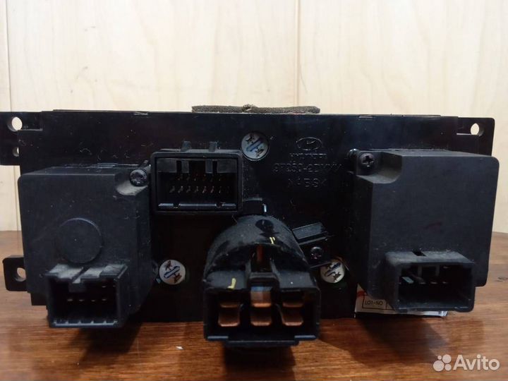 Климат контроль Hyundai Elantra 3xD