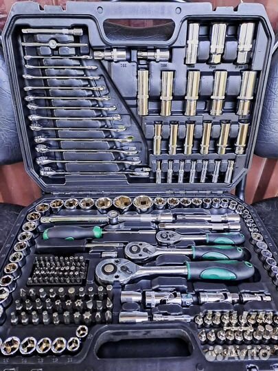 Большой набор инструментов SATA 219 едениц