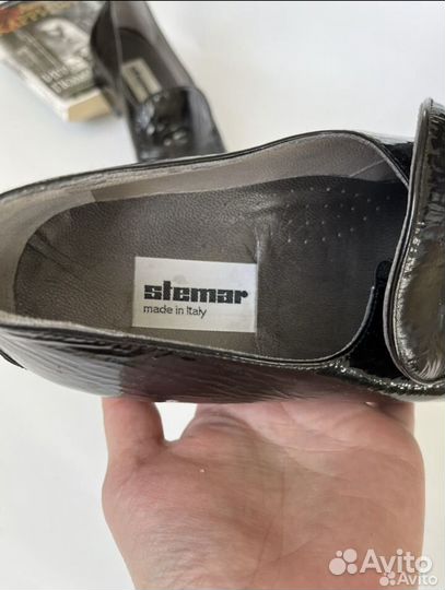 Новые Лоферы женские 39 лаковая кожа stemar