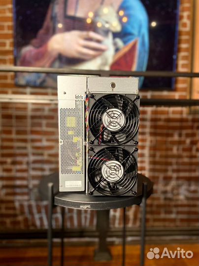 Miner bitmain antminer L7 (Выдает 8800)