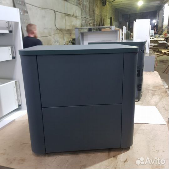 Тумба прикроватная