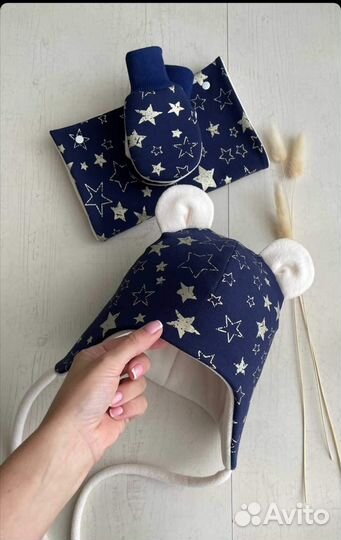 Зимний комплект (шапочка с ушками, снуд, варежки)