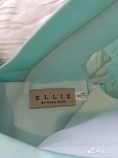 Платье нарядное