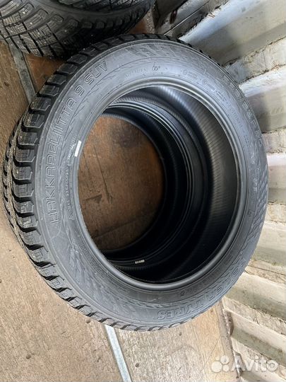 Nokian Tyres Hakkapeliitta 9 SUV 235/55 R20 102T