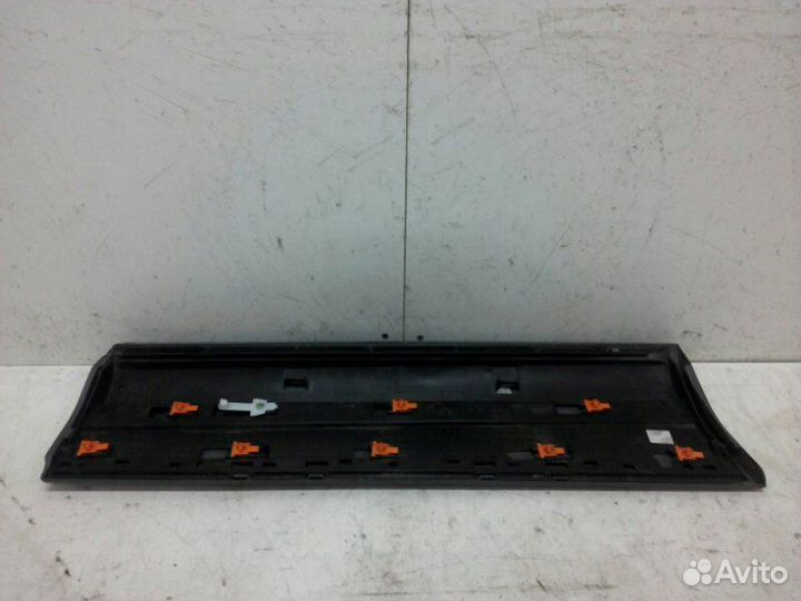 Молдинг на дверь задний левый Audi Q7 4L 2005-2015