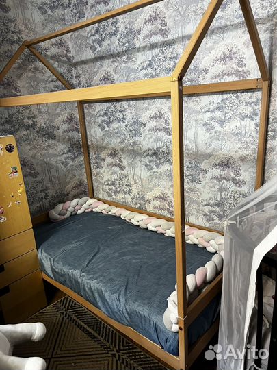 Детская кровать домик бу